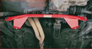 Fahrwerksstrebe Stahl vorne unten passend fr  VW Polo II-III, mehr als 40mm Tieferlegung